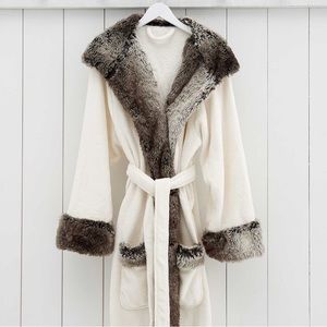 Pottery Barn Faux Fur Robe~ Large